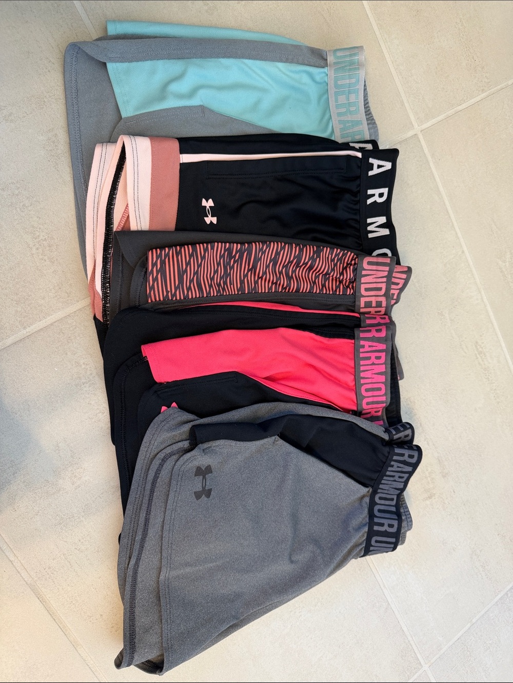 Under Armour Women's Performance Mixed-Color Athletic Shorts Pack